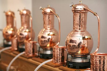 Adnams Gin Making