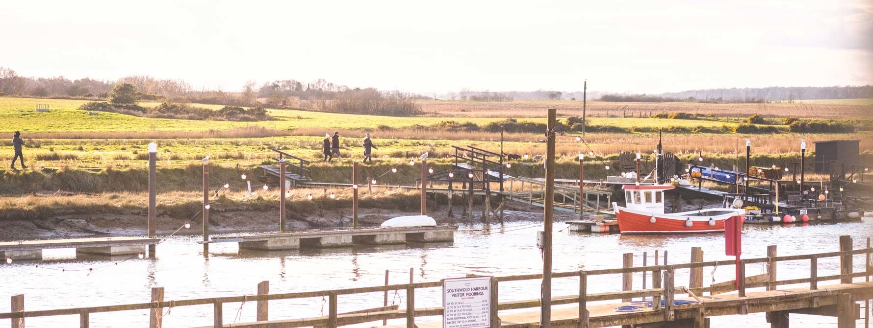 river near the harbour inn